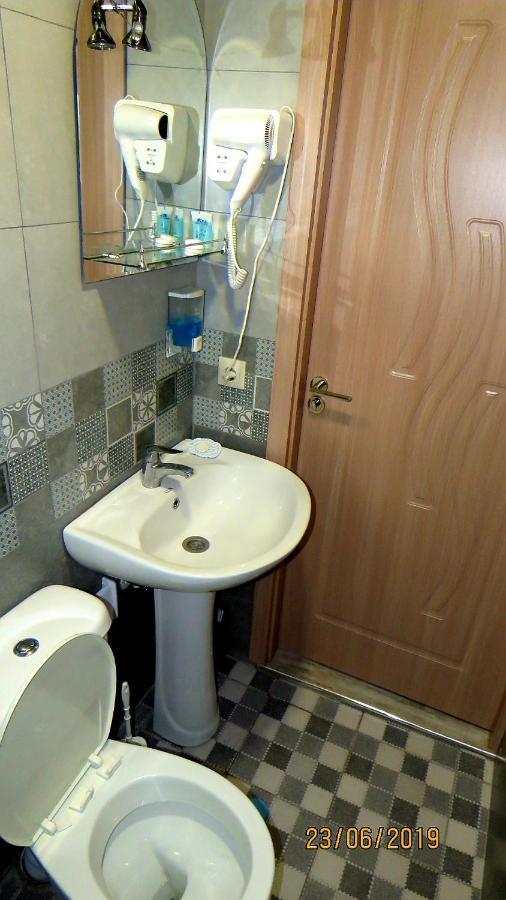 Atlas Hotel Тбілісі Екстер'єр фото